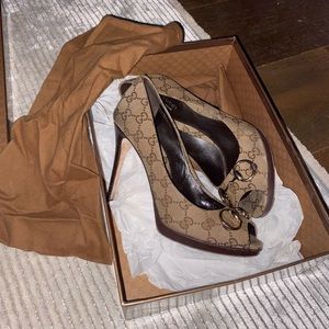 Gucci heels